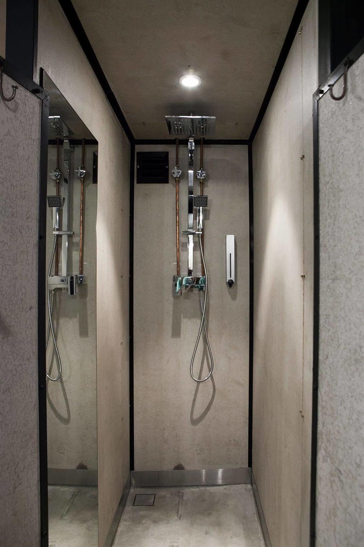 Capsule By Container Hotel Sepang Dış mekan fotoğraf